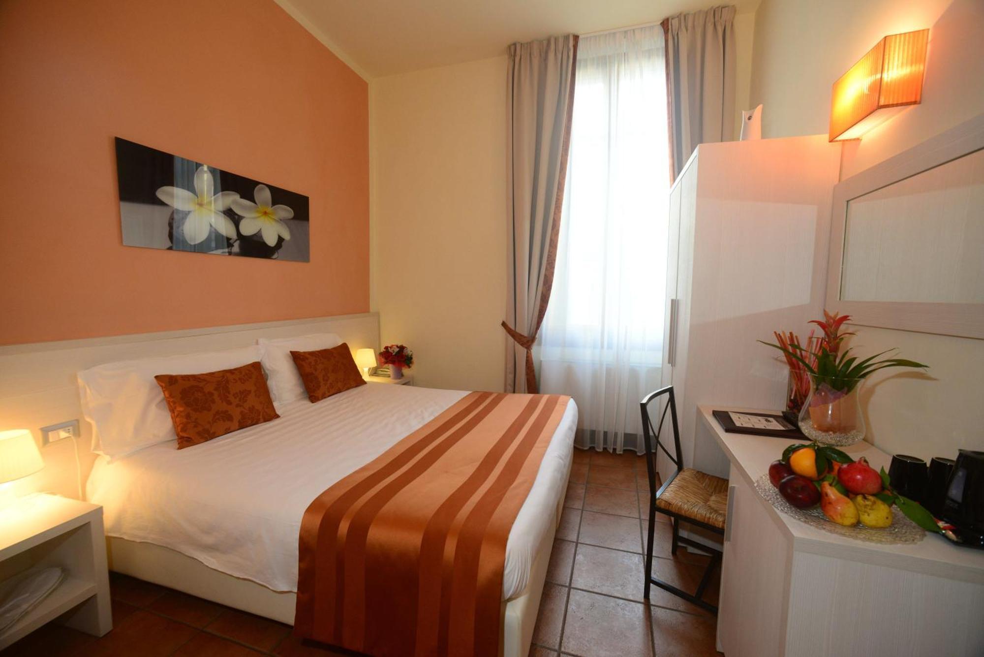 Hotel Bella Firenze Rom bilde